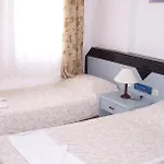 Sofi فندق